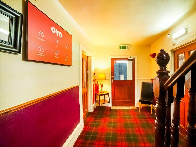 Oyo Braeriach Hotel, Highlands Scotland Newtonmore Exterior foto