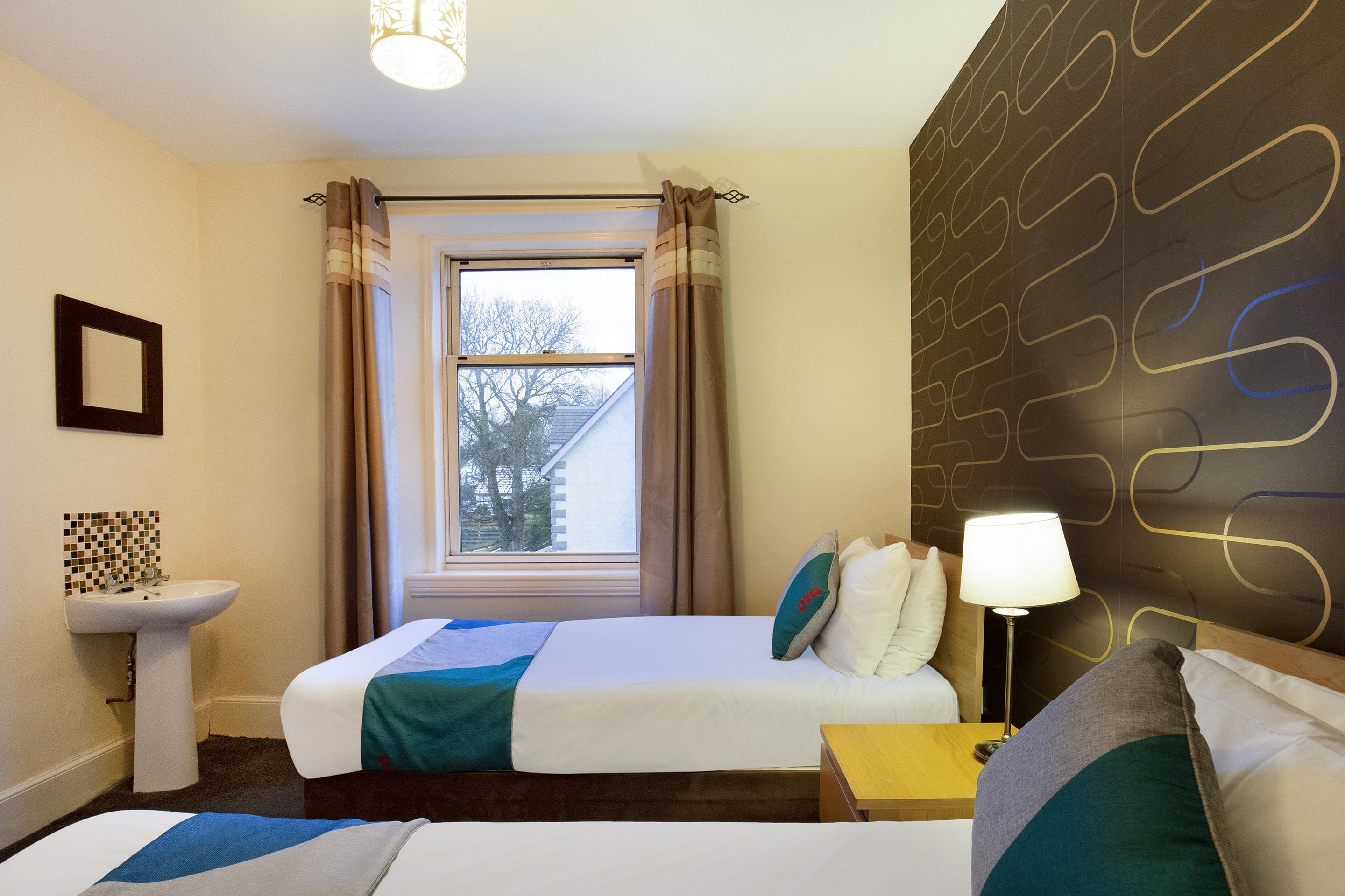 Oyo Braeriach Hotel, Highlands Scotland Newtonmore Exterior foto